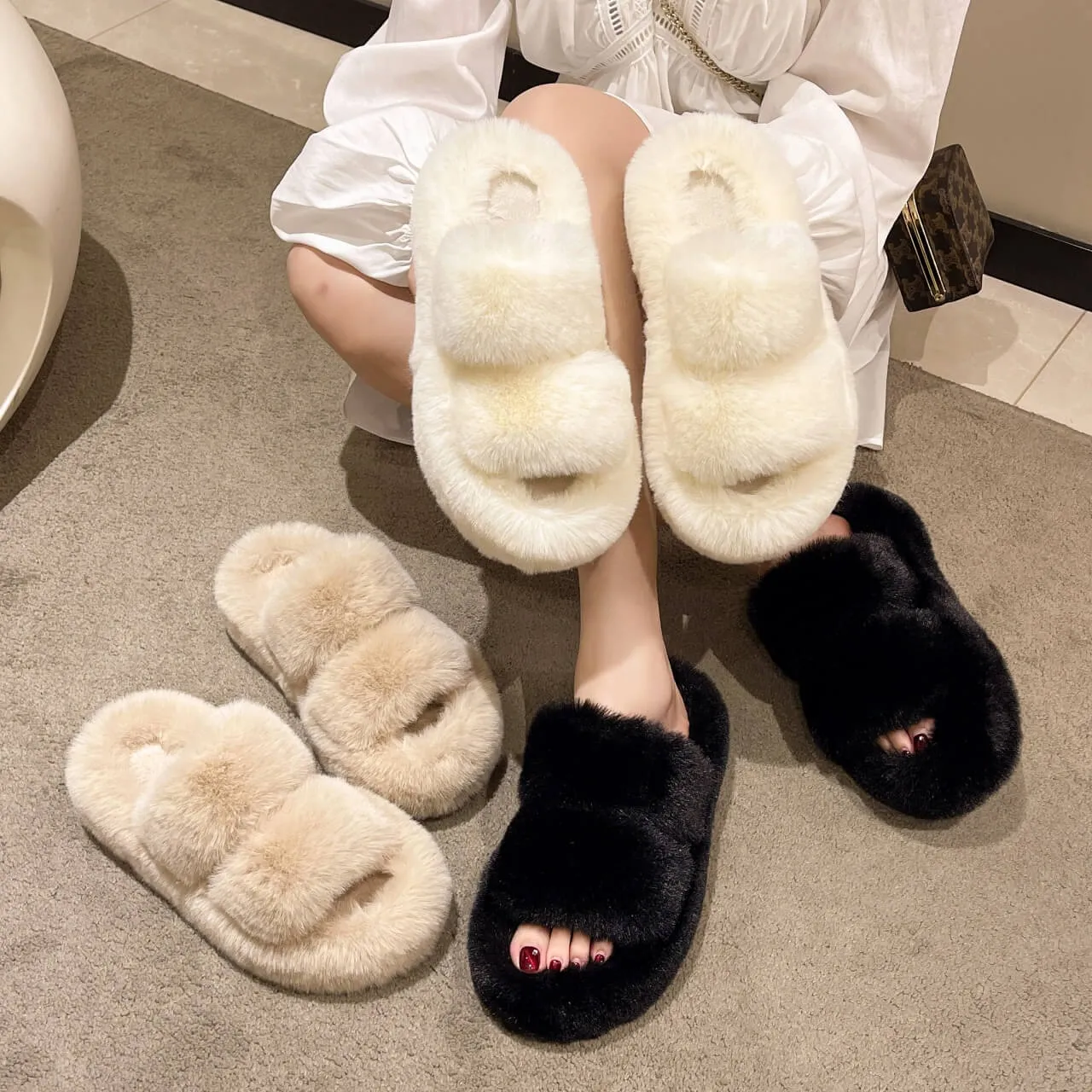 Faux Fur Women's Slides Sandals