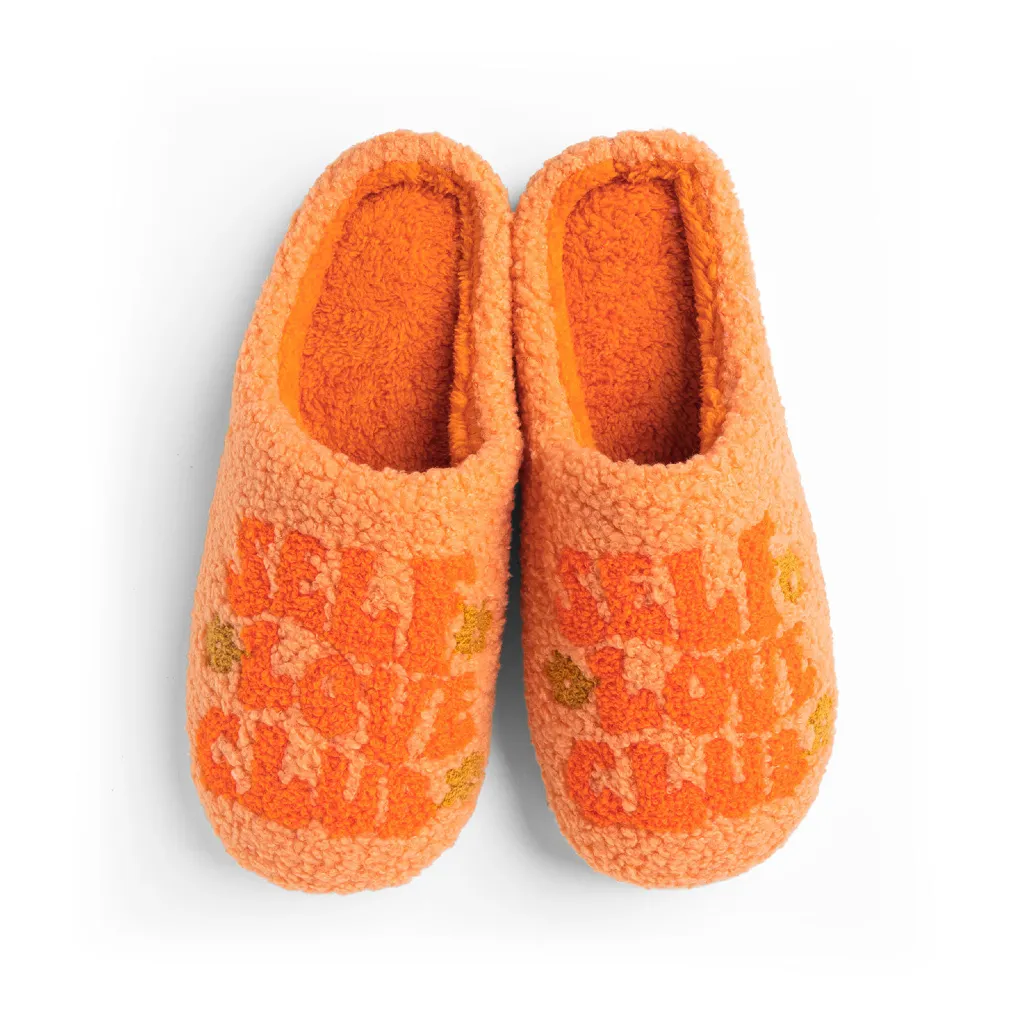 Lounge Out Loud Super Fuzzy Slipper Slides - Womens