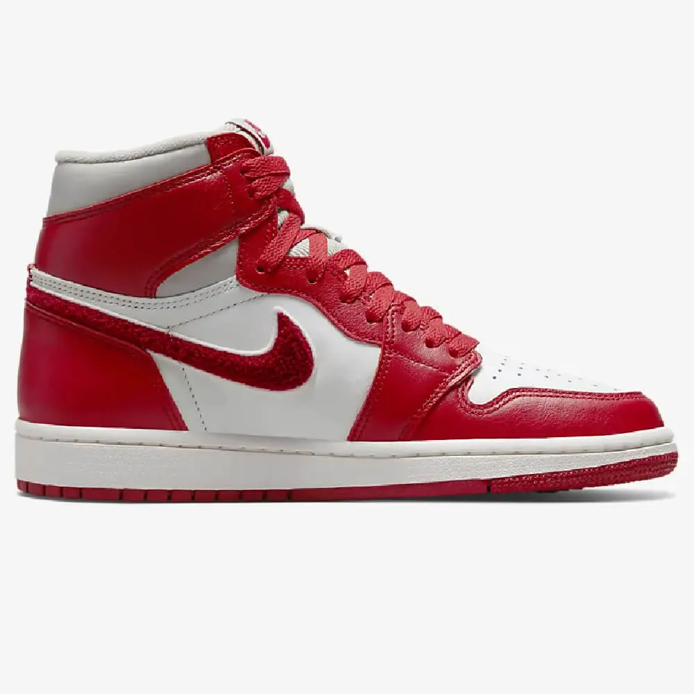 Nike Air Jordan 1 Retro High OG Sneakers, Red/White