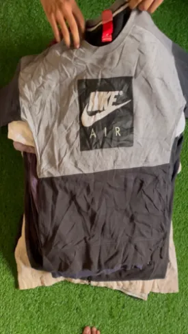 Nike and Branded sweatshirt & hoodies 20 pieces