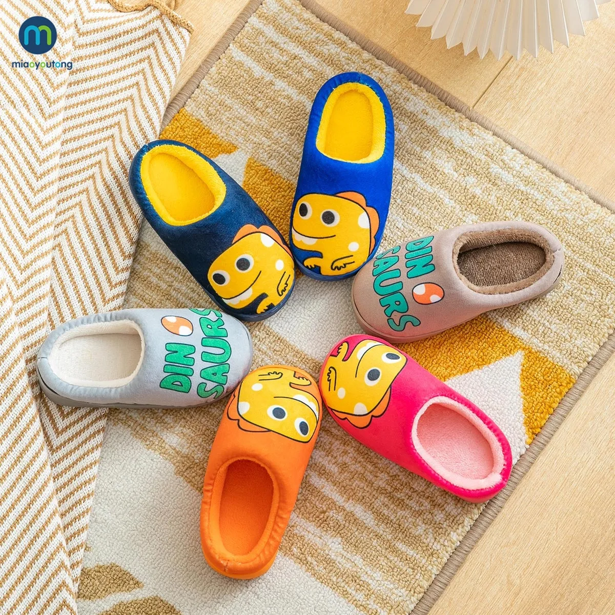 Unisex Winter Warm Soft Comfortable Kids Slippers