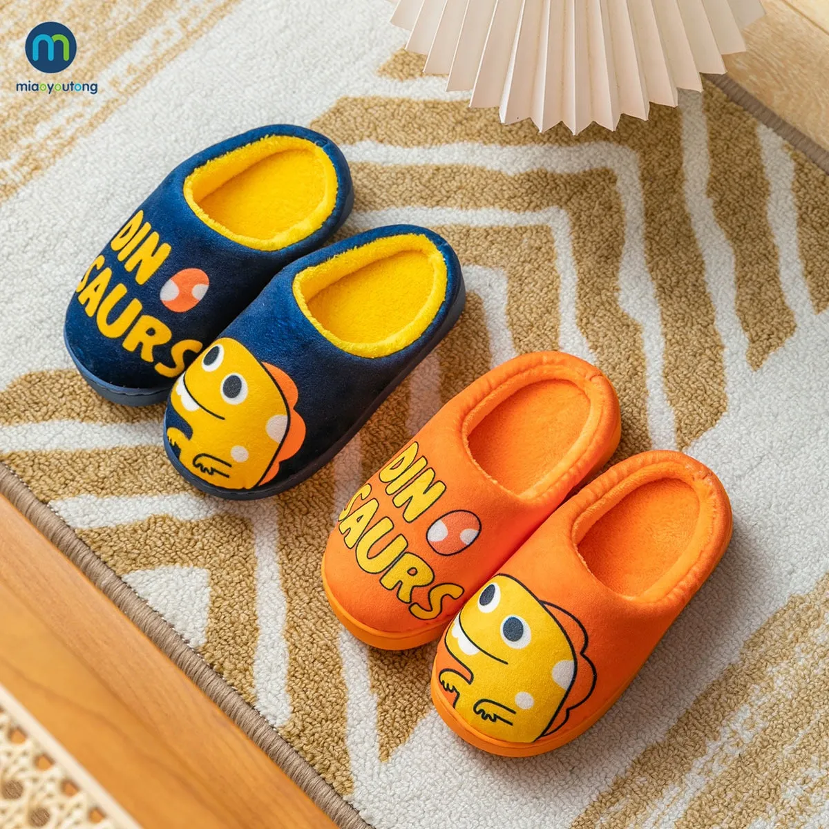 Unisex Winter Warm Soft Comfortable Kids Slippers